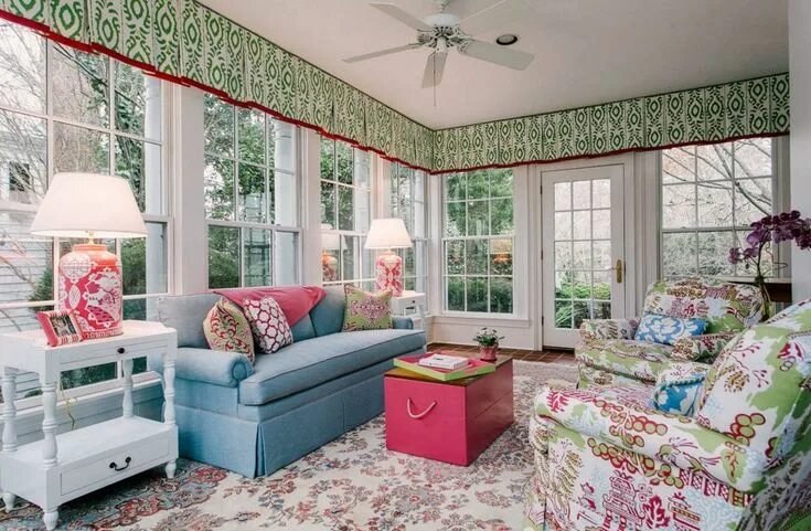 Летний интерьер комнаты Fresh Sun Room Design Ideas Infused With Color And Style Country living room des