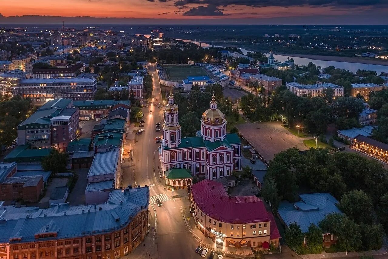 Летний киров фото Киров с высоты птичьего полёта. Все улицы узнали? Автор: Кирилл Здоров