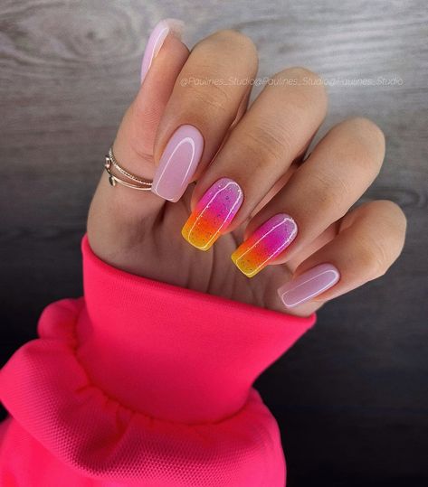 Летний маникюр 2024 квадрат фото Ideias incríveis de unhas decoradas rosa neon