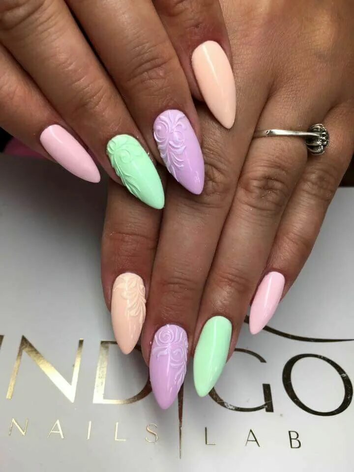 Летний маникюр 2024 миндаль Pin su Nail Art Unghie idee, Unghie, Unghie dipinte