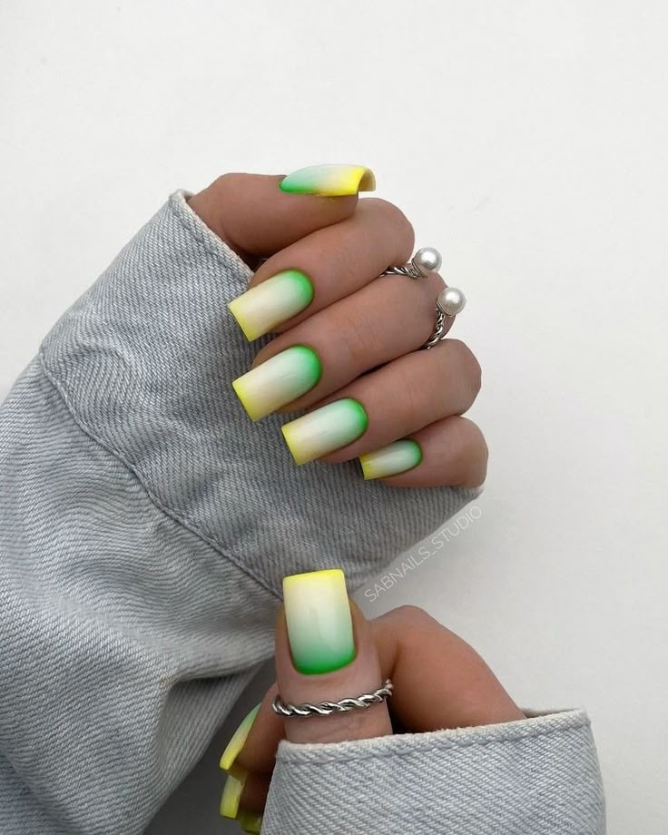 Летний маникюр 2024 новинки стильный Пин от пользователя April Mac на доске Nails 2023 Дизайнерские ногти, Ногти, Кра