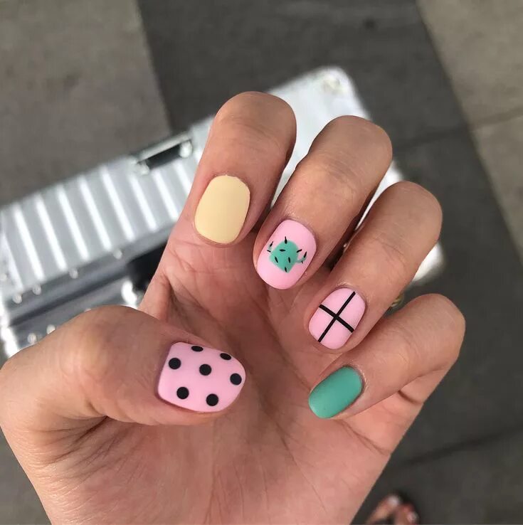 Летний маникюр на короткие ногти Korean Nail Art #Cactus #Nails I #Akiwarinda