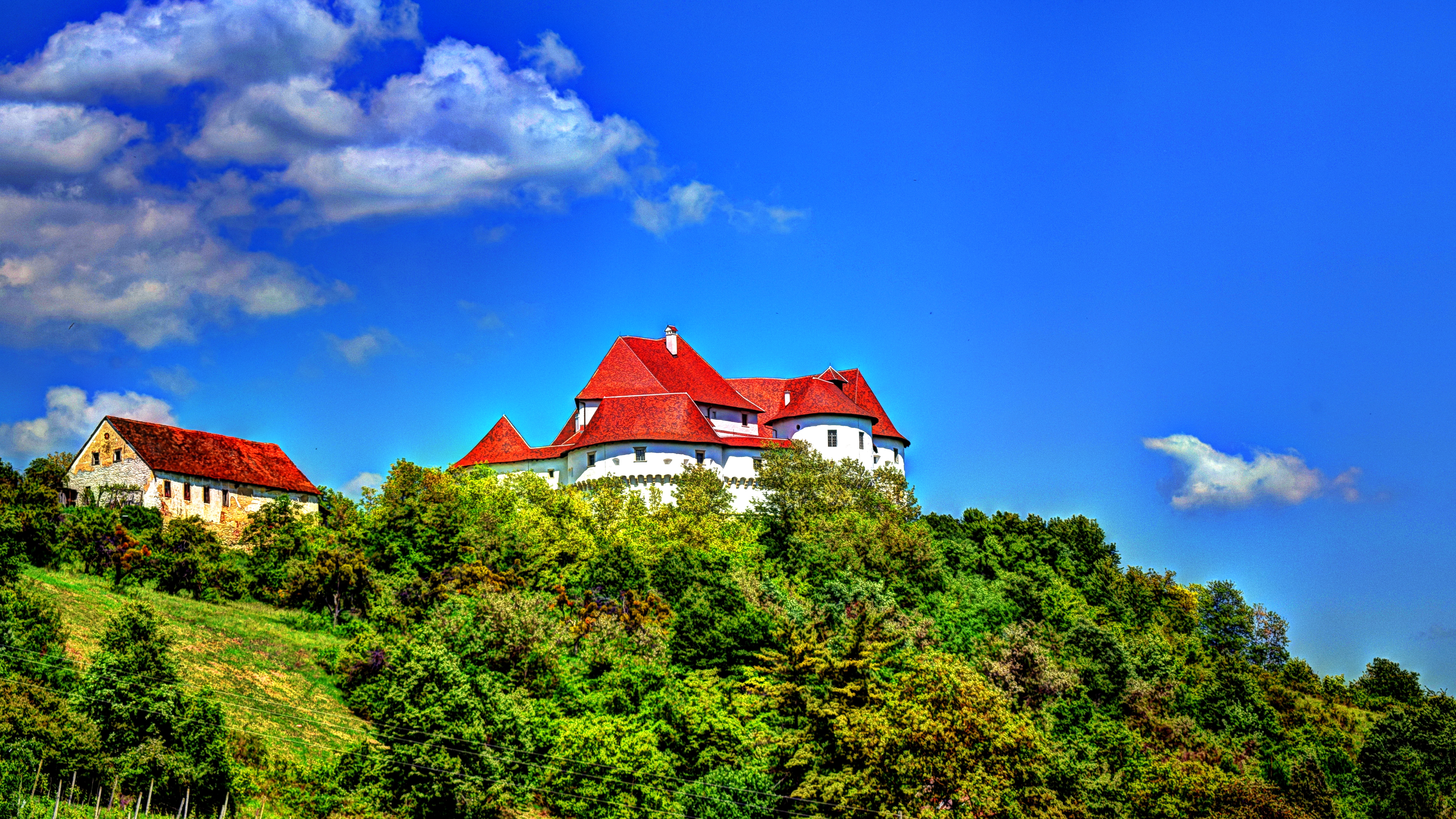 Летний минск фото File:Dvor Veliki Tabor - Hum Košnički 07.jpg - Wikimedia Commons