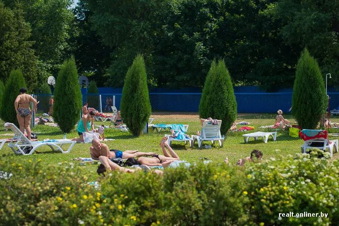 Летний минск фото Как спасаются от жары VIP-персоны и обычные минчане?