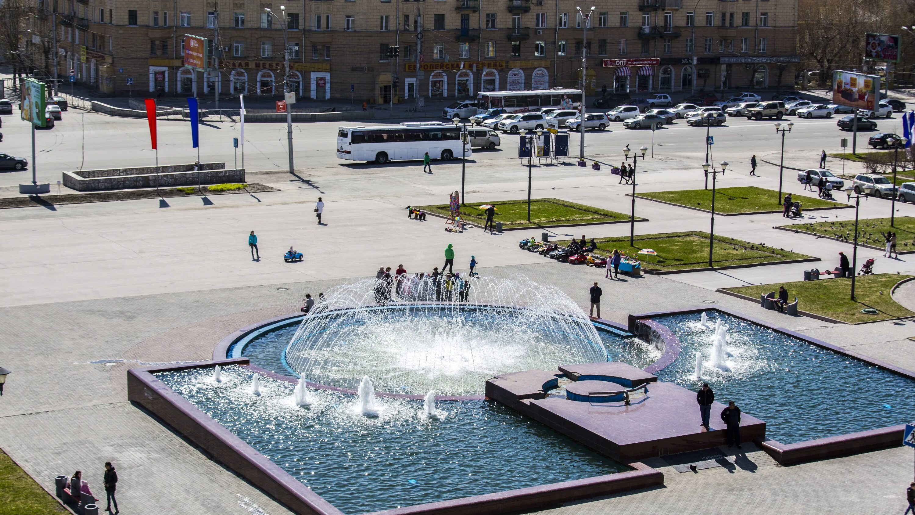 Летний новосибирск фото Фонтан: последние новости на сегодня, самые свежие сведения НГС.ру - новости Нов