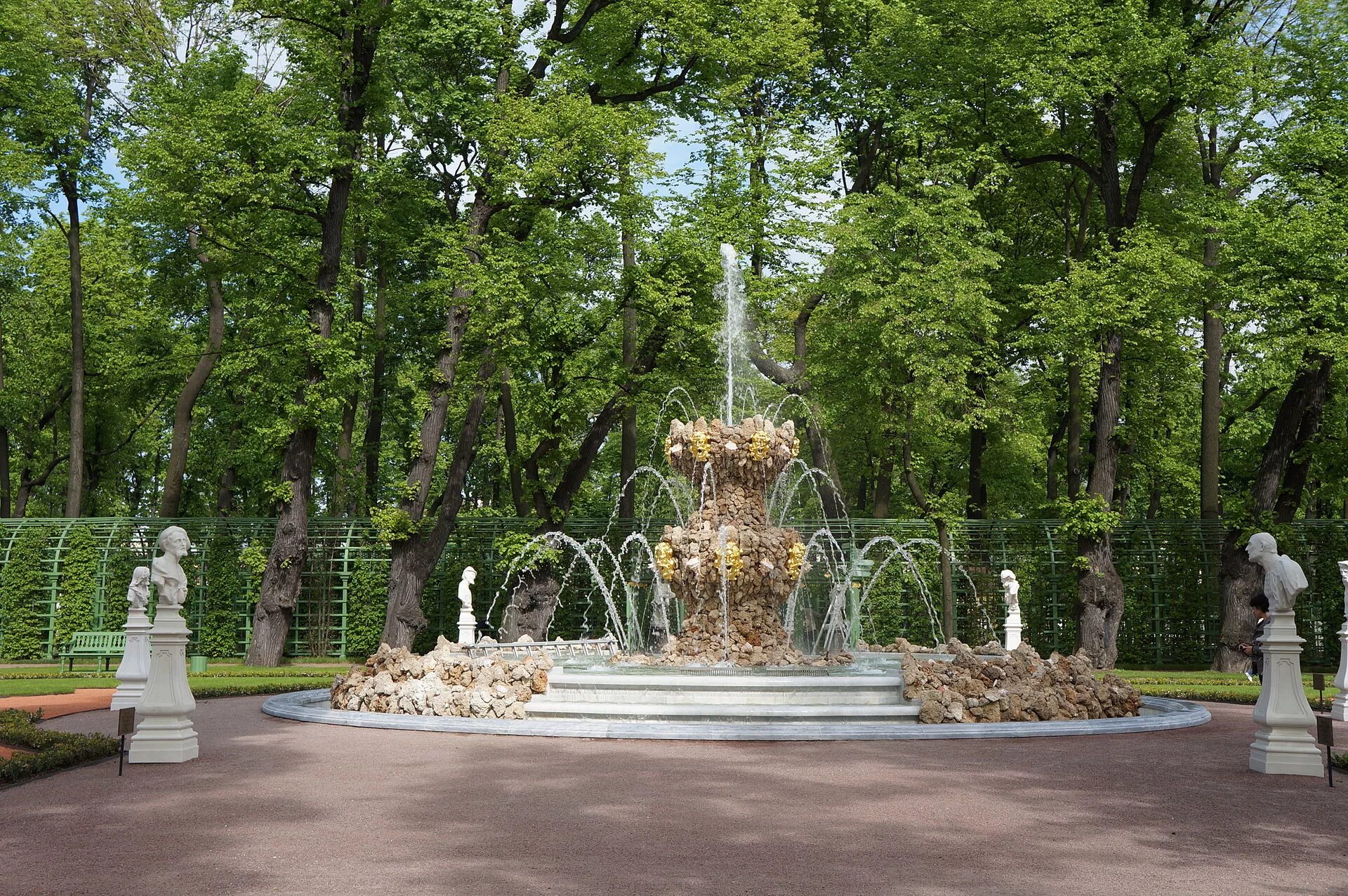 Летний сад питер фото russian museum Квест "Сокровища Летнего сада" - уличный квест Санкт-Петербург Центр