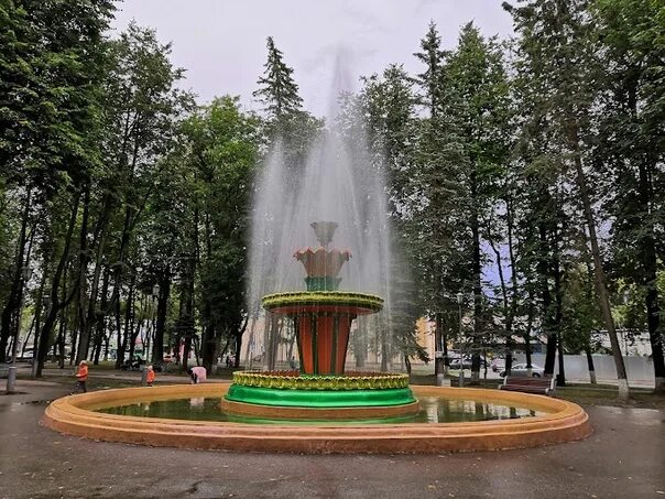 Летний сад псков фото Мои хорошие.... Снова я спамлю вгруппе. У нас такая ситуация в городе. На площад
