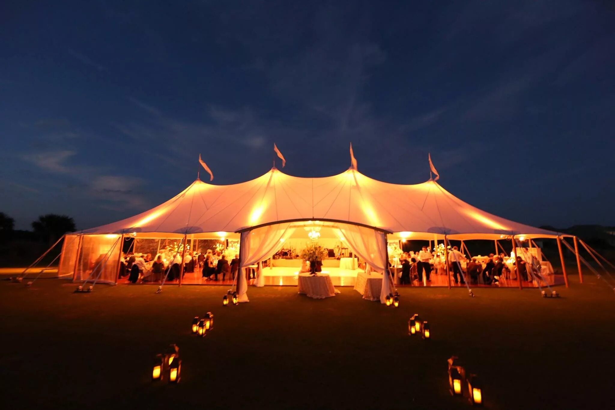 Летний шатер фото Ivory tent Bedouin tent, Tent, Tent wedding