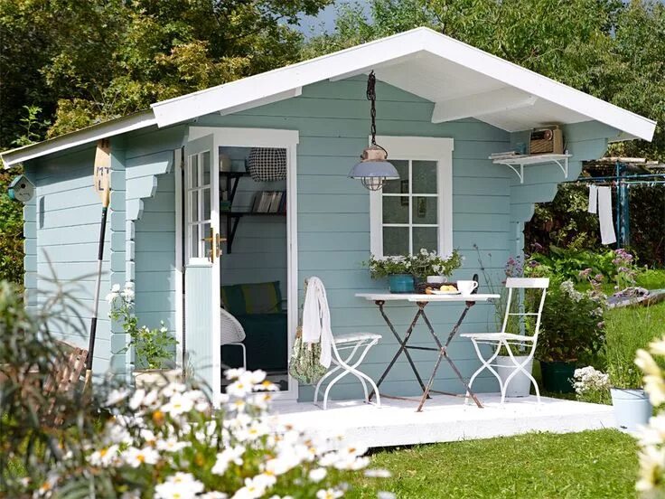 Летний вариант дачи Ein Gartenhaus, drei Varianten Gartenhaus bausatz, Gartenhaus farbe, Gartenhaus