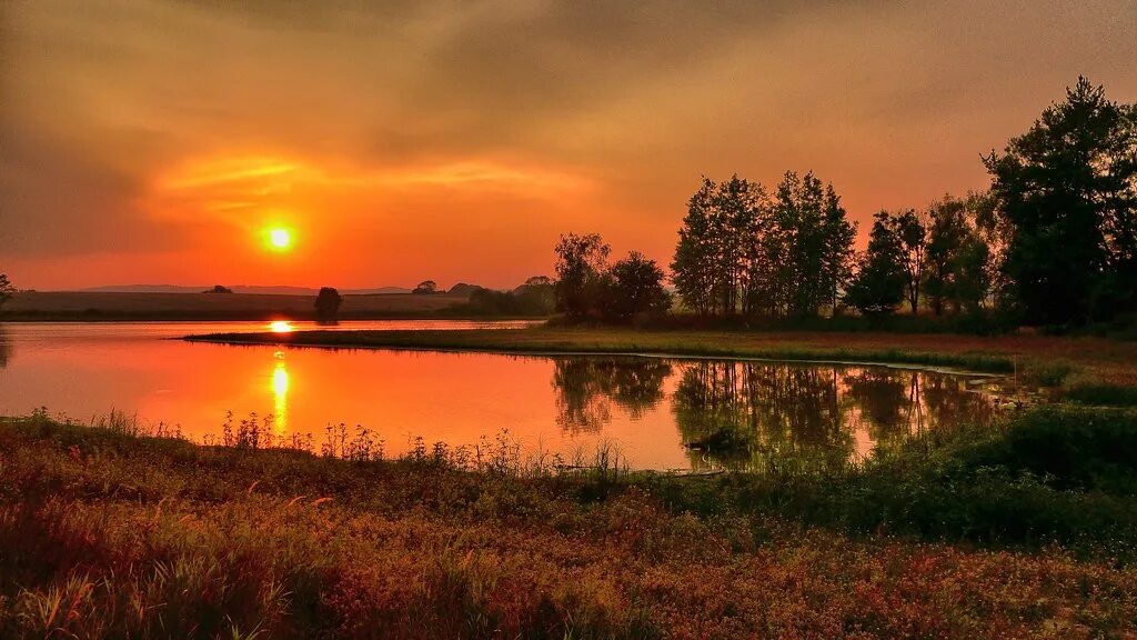 Летний вечер фото Coucher de soleil à Brabec Bohême du Sud - République Tchè. Flickr