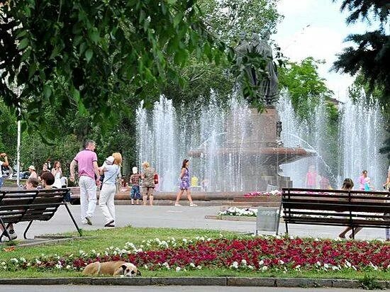 Летний волгоград фото Жаркие дни в Волгограде продержатся еще почти две недели