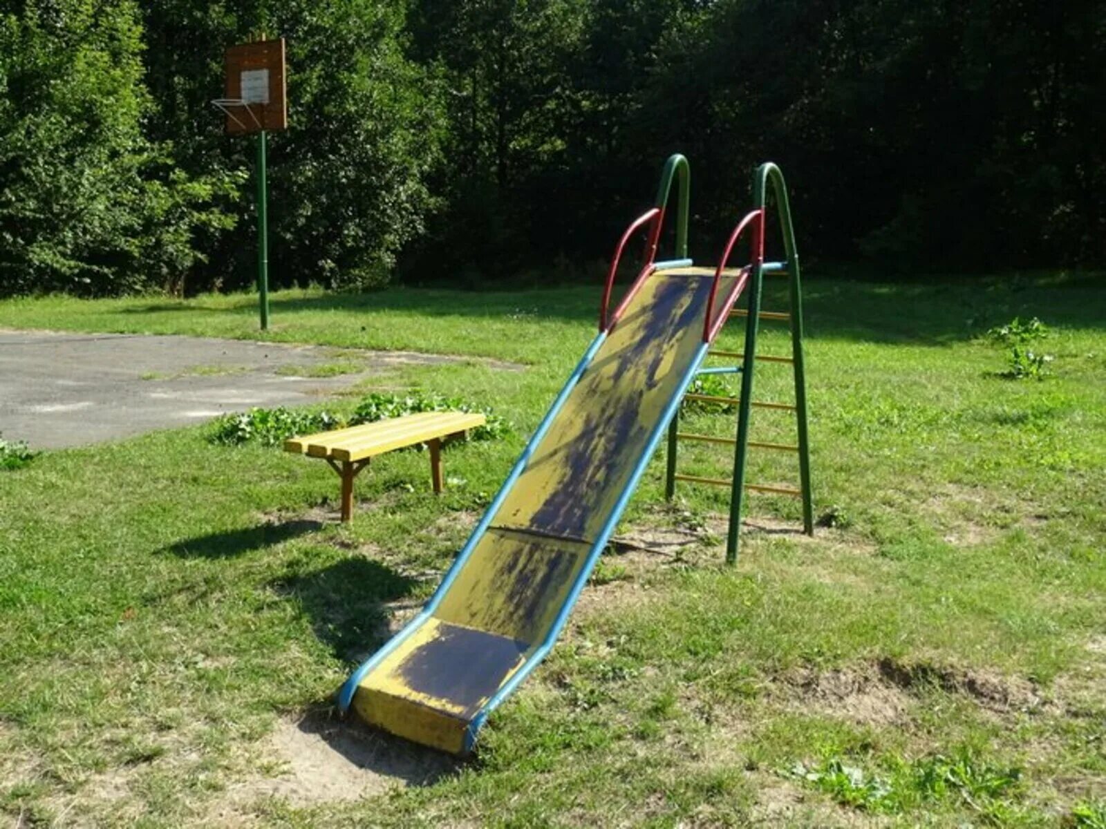 Летняя горка фото Кто должен горки поливать?
