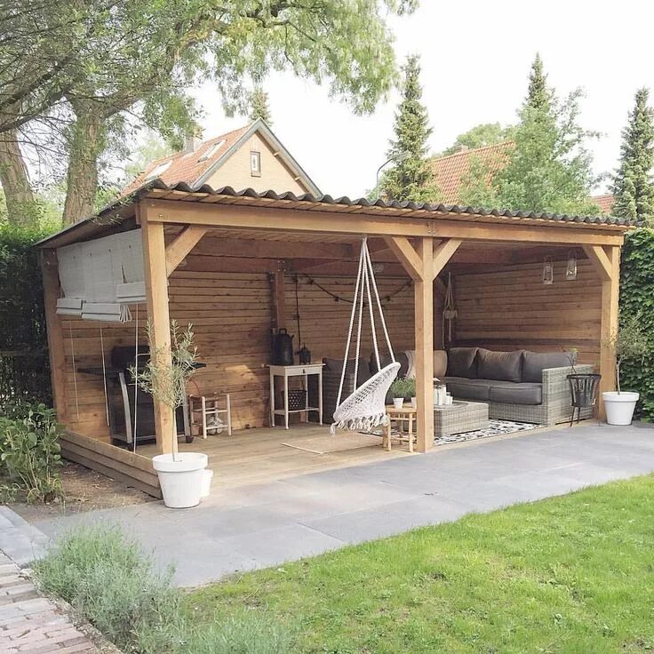 Летняя кухня беседка для дачи фото Heerlijk na het werk nog even buiten zitten ☀ #indetuin #veranda #overkapping #m