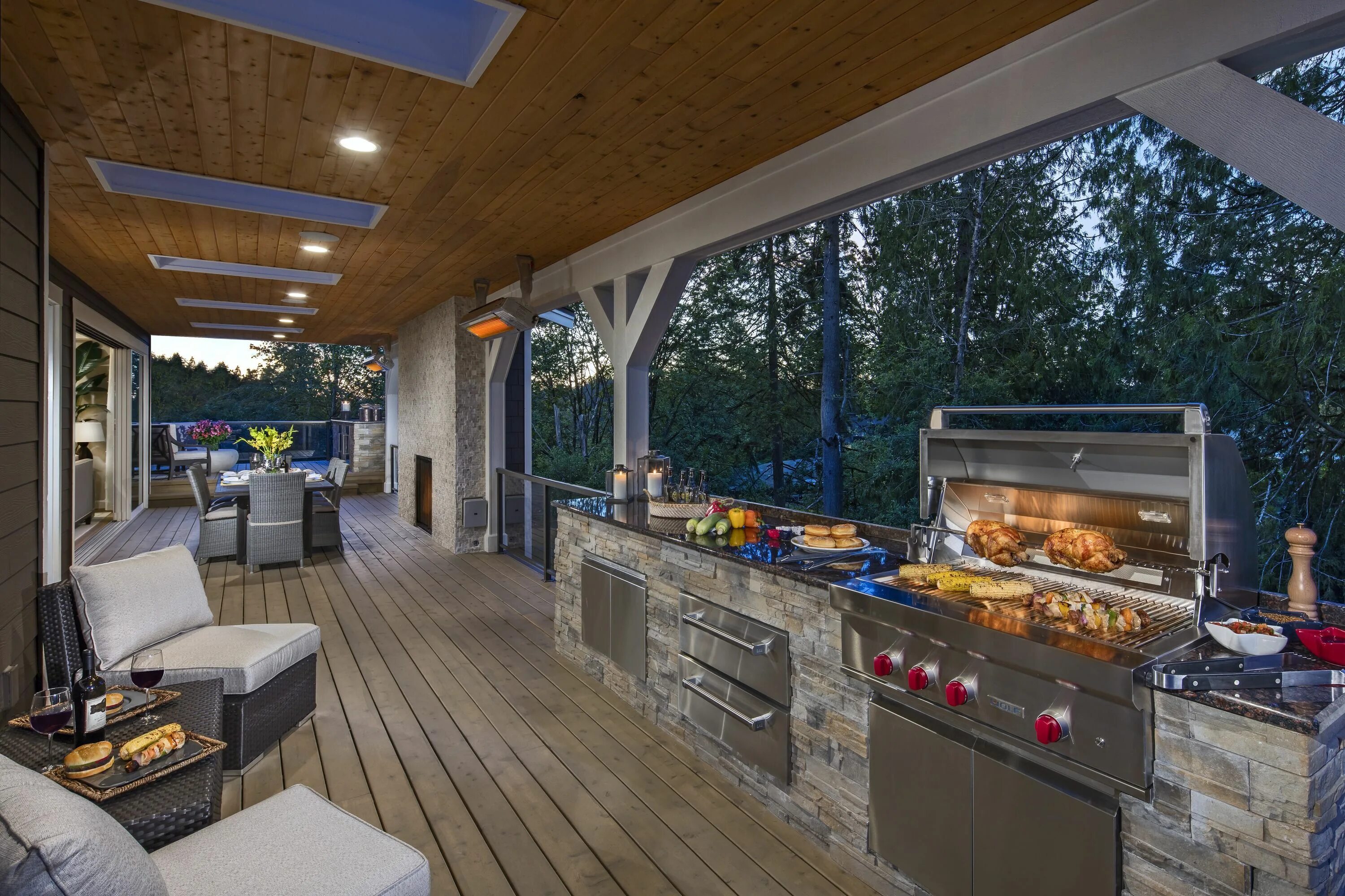 Летняя кухня дизайн внутри фото Barbecue with friends and family in this outdoor gathering space at Pipers Glen 