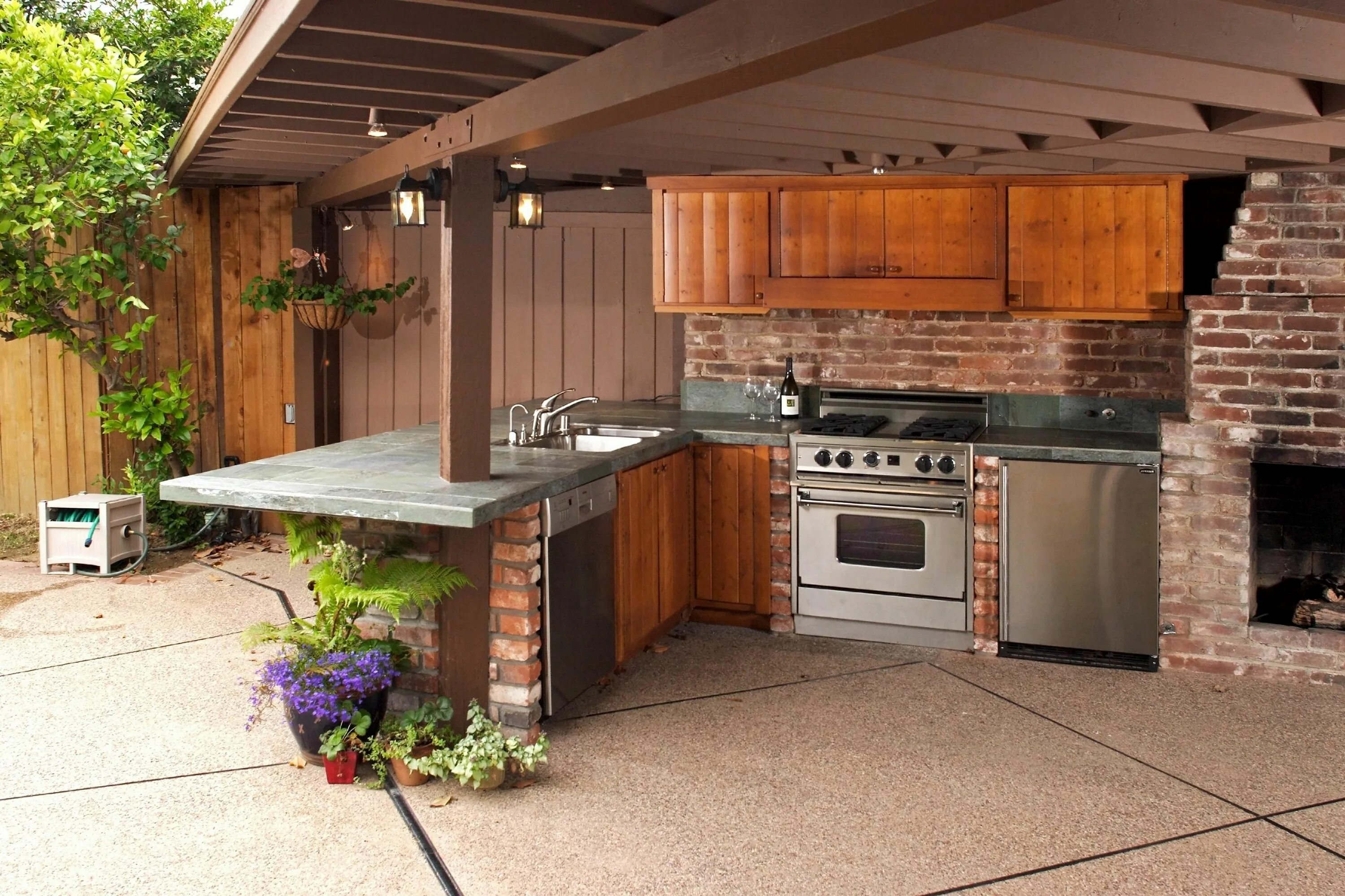 Летняя кухня с мангальной зоной фото 15 Fabulous Outdoor Kitchen Design Ideas You Must Try For Your Home Yard Small o