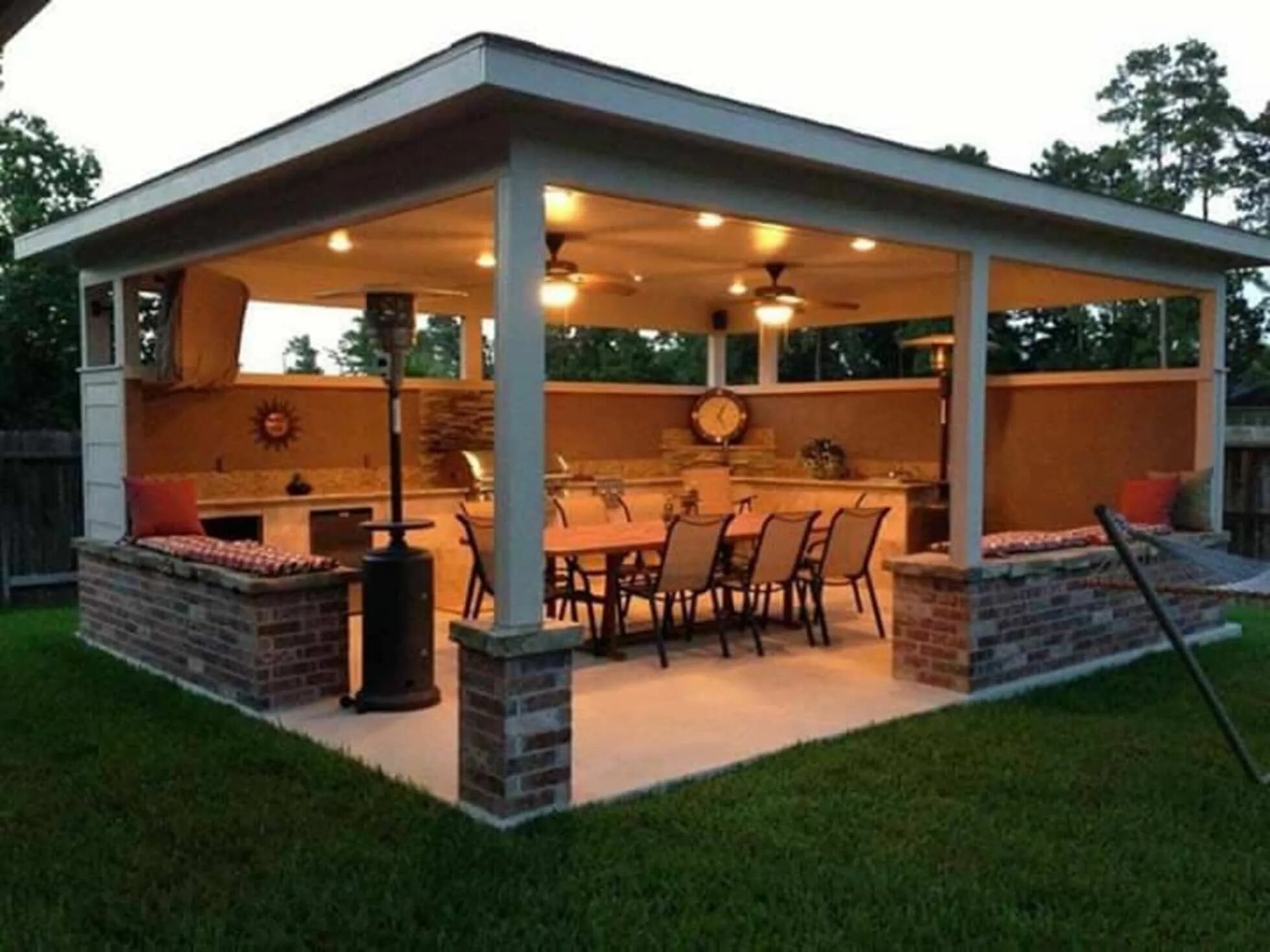 Летняя кухня с мангальной зоной фото Maravillosos asadores, grupo joih homify Asadores de patio, Patio exterior de re