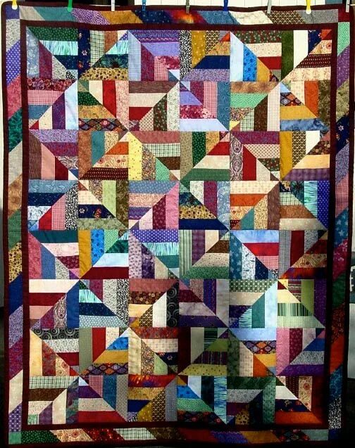 Лоскутные техники фото Creative ideas for you: Twenty-Six Free Scrappy Quilt Patterns Scrappy quilt pat