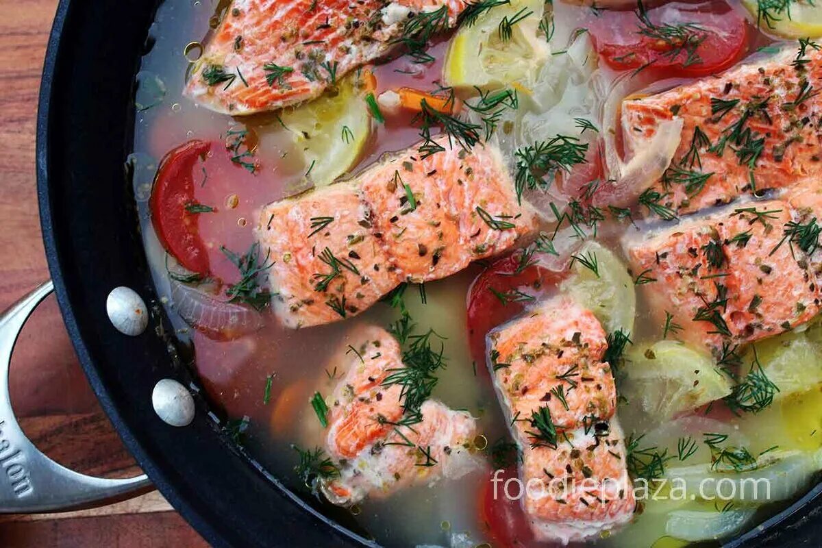 Лосось с овощами фото Лосось тушеный с овощами Плаза Гурманов Дзен