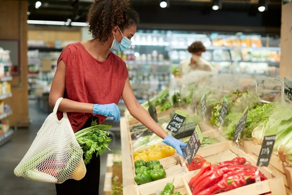 Магазин сток фото Supermarket Christmas opening times for Tesco, Aldi, Morrisons, M&S and more