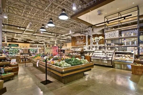Магазин торговая площадь фото Artisanal Dairy Displays : Fresh St. Farms Supermarket design, Grocery store des