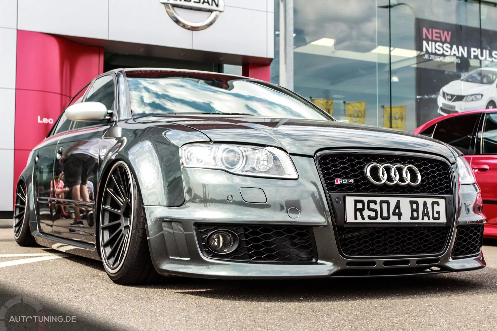 Магазин тюнинга ауди Bei diesem Audi RS4 ist tief Luft holen angesagt! Audi rs4, Audi allroad, Audi k