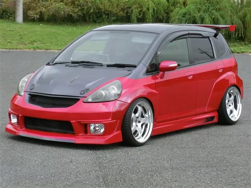 Магазин тюнинга хонда Japan tuning - No limits (photo Fit) - Honda Jazz (1G), 1,2 л, 2002 года фотогра