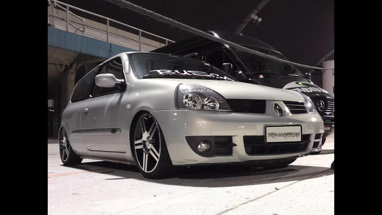 Магазин тюнинга рено Clio 2 Tuning - YouTube