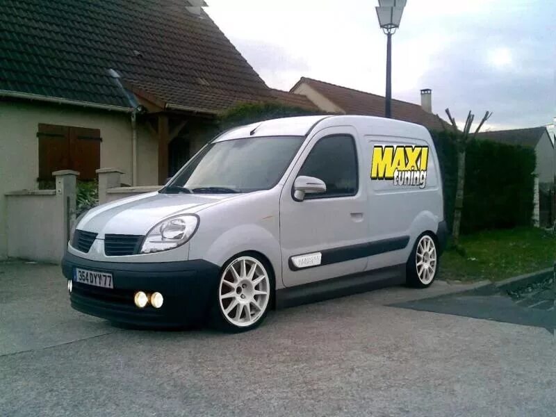 Магазин тюнинга рено Возник вопрос ))) Ау Москва и МО - Renault Kangoo (1G), 1,6 л, 2006 года наблюде