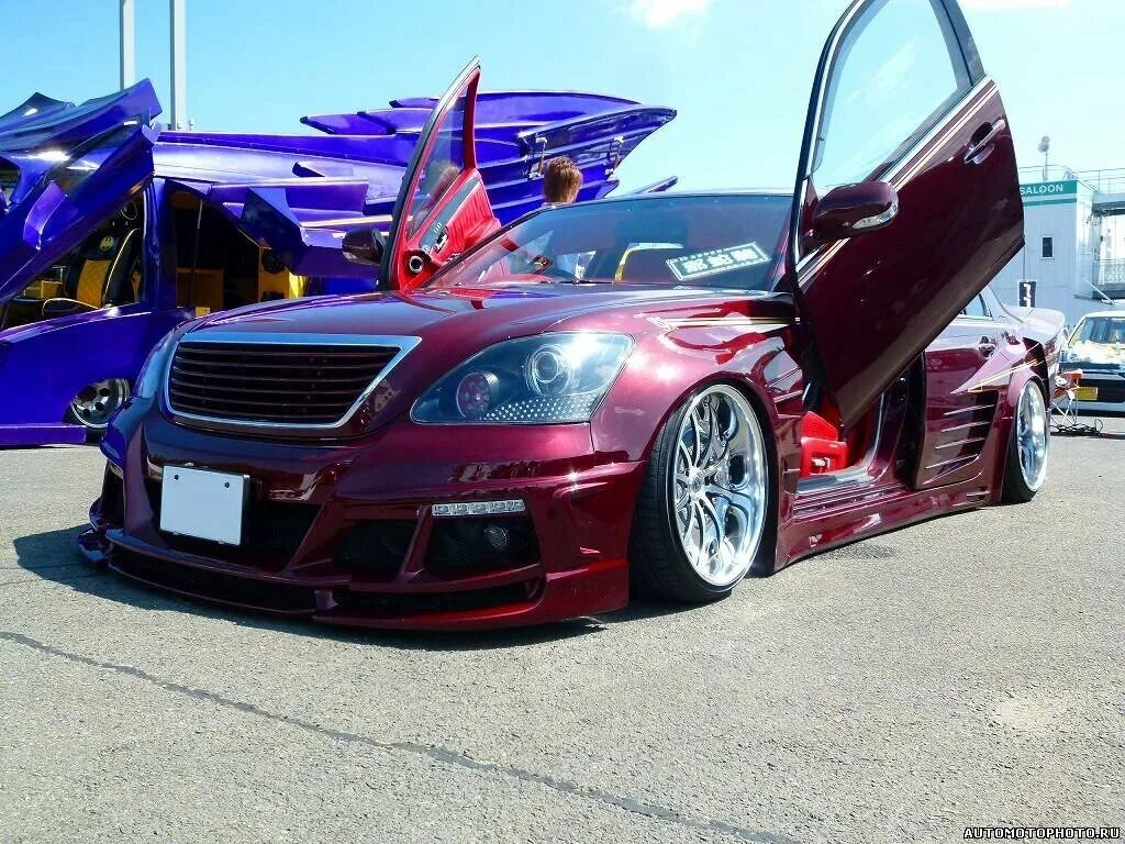 Магазин тюнинга тойота Гордость японского автопрома Toyota Crown 2008-2010 года. Плюсы и минусы автомоб