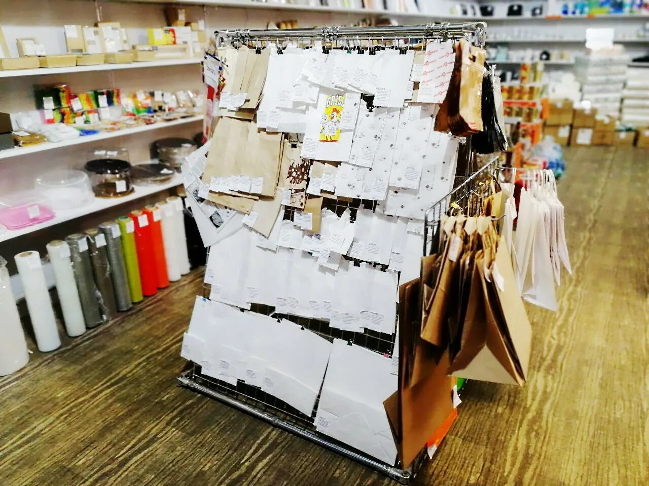 Магазин упаковка фото Фото: Пакетмаркет, магазин хозтоваров и бытовой химии, ул. Шахтёров, 49А, Красно