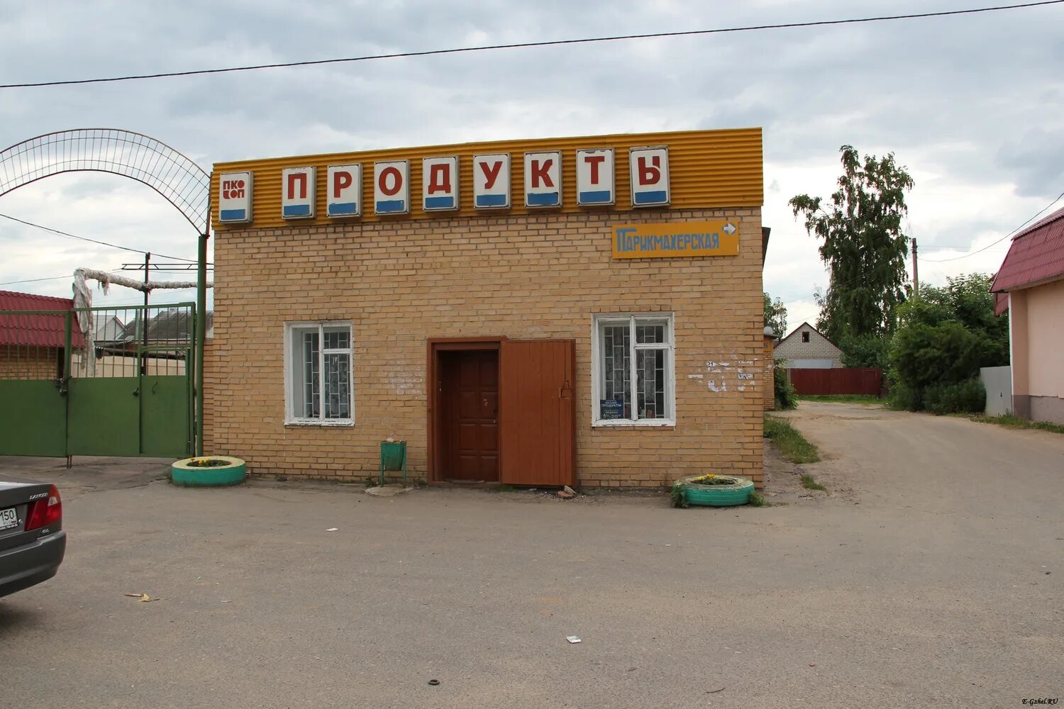 Магазин в поселке фото Строительство магазинов в СНТ упрощается