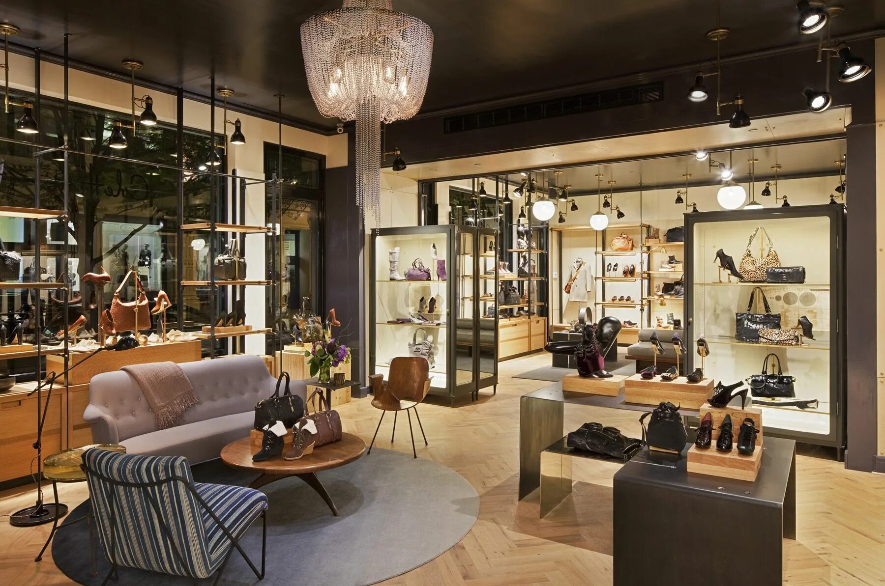 Магазины для интерьера москва Cole Haan Concept Store Opening in SoHo Retail interior design, Retail interior,