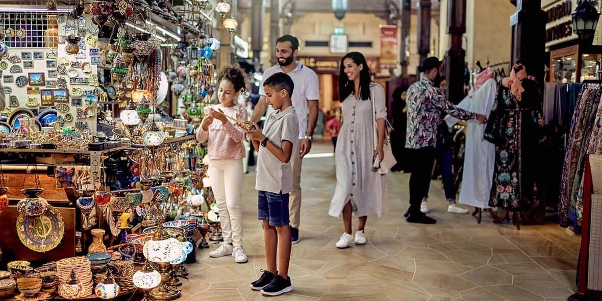 Магазины дубая фото A guide to the best Dubai souks and markets Visit Dubai