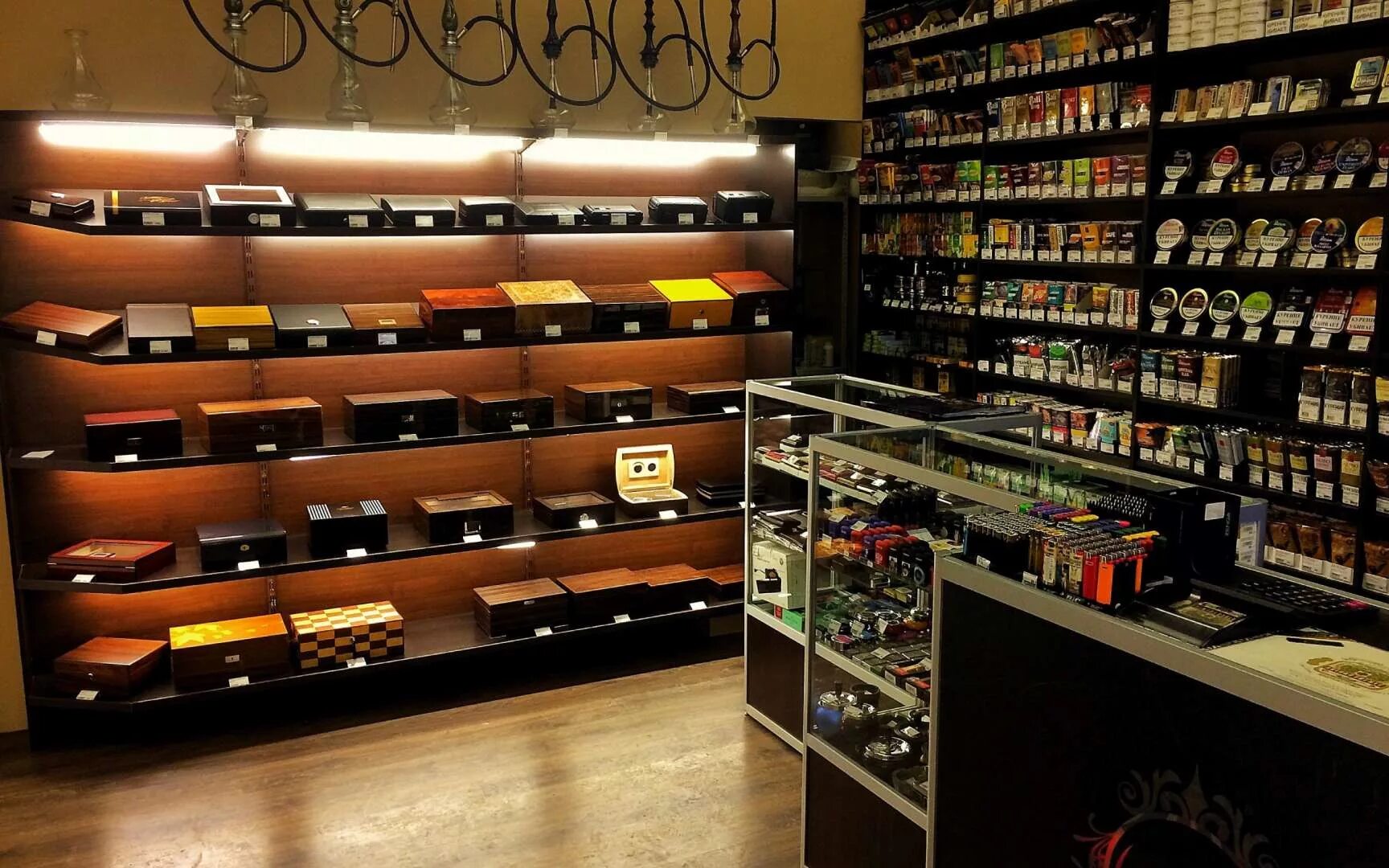 Магазины табака фото Фотографии Магазин сигар и табака TabakStore - Москва, улица Орджоникидзе, 9к1, 