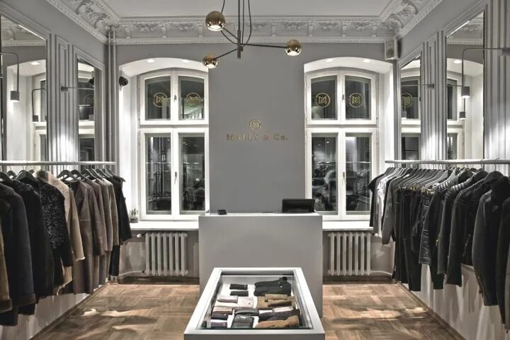 Магазины женской одежды в классическом стиле MALLY & Co. Interior by Zofia Wyganowska & Branding by Lange & Lange " Retail De