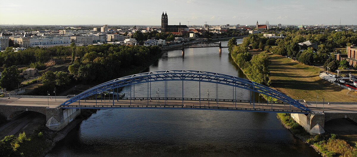 Магдебург мосты через эльбу фото Category:Sternbrücke Magdeburg - Wikimedia Commons