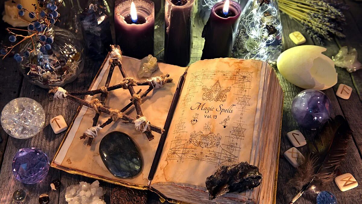 Магия фото минск BBC Radio 4 - The Lovecraft Investigations - Nine extraordinary facts about Brit