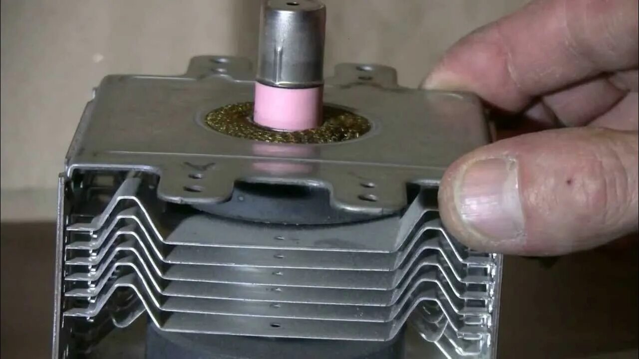 Магнетрон ремонт своими DIY How To Disassemble A Magnetron - YouTube
