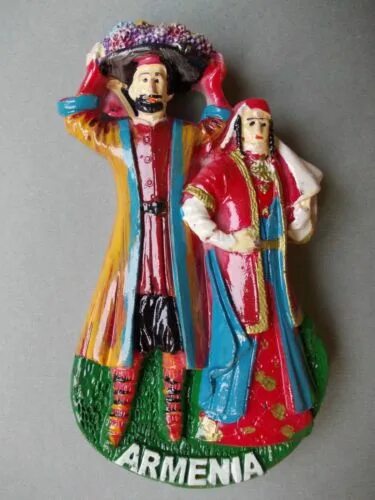 Магнит армянская ул 25а фото Armenian-Man-and-Woman-with-National-Costume-3D-FRIDGE-MAGNET-SOUVENIR Fridge ma
