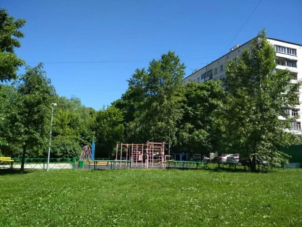 Магнит матвеевская ул 42 корп 2 фото Аренда двухкомнатной квартиры Москва, Матвеевская улица 42к2, цена 25000 рублей,