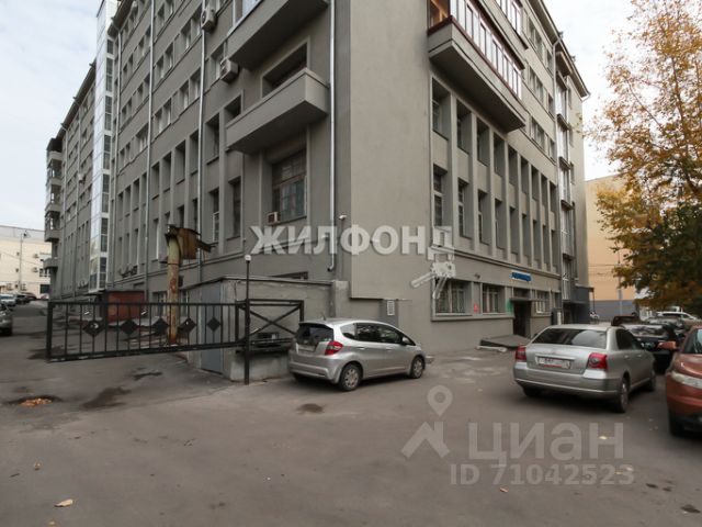 Магнит серебренниковская ул 14 фото Купить 4-к квартиру на улице Серебренниковская 23 по цене 9100000 руб.