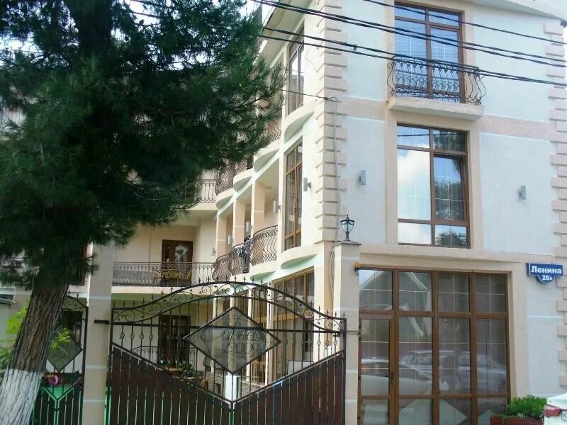 Магнит ул ленина 33 село дивноморское фото Panorama: Guest House Divnaya, hotel, Россия, село Дивноморское, улица Ленина, 2