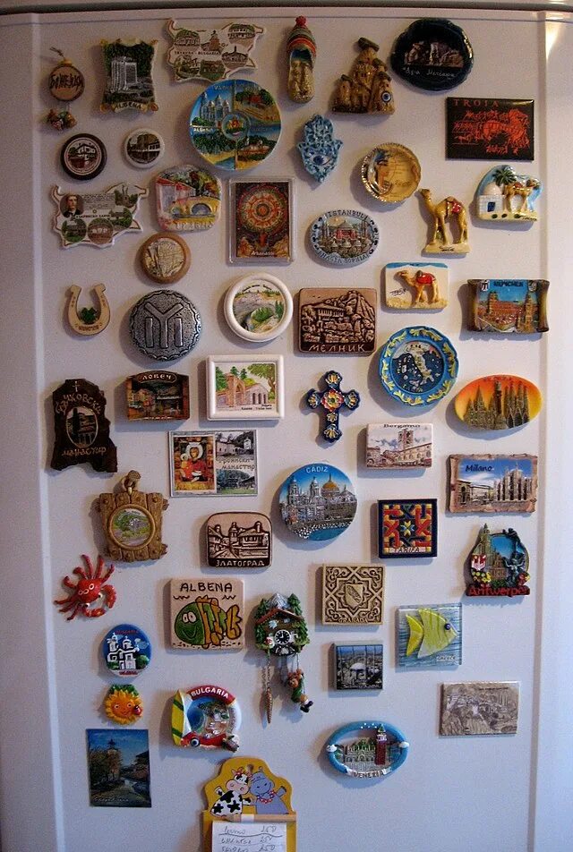 Магниты на холодильник с нижнего новгорода фото Файл:Refrigerator magnets 1.JPG - Уикипедия