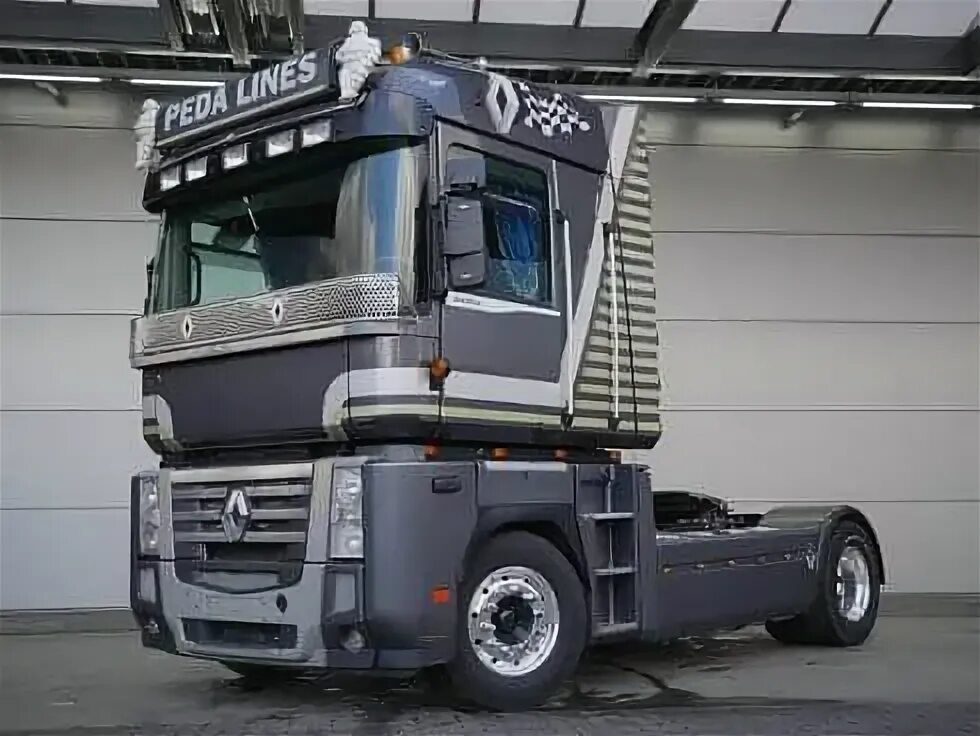 Магнум тюнинг фото Pin by IVAN Letovaltsev on RENAULT MAGNUM - TRUCKS Trucks, Truck paint, Magnum