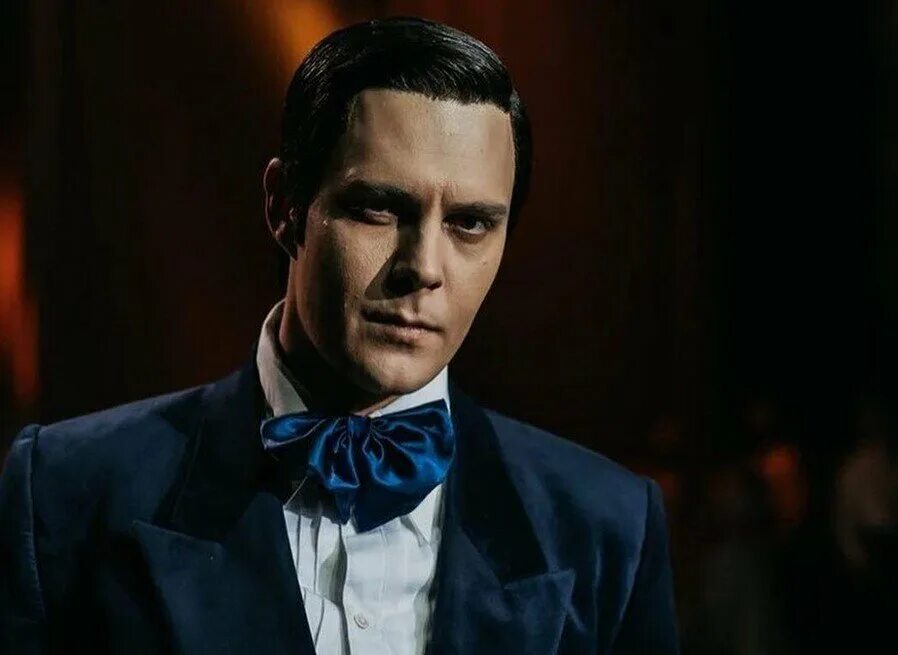 Магомаев сериал актеры и роли фото Почему в "Бременских музыкантах" сначала пел Анофриев, а затем во втором мультфи