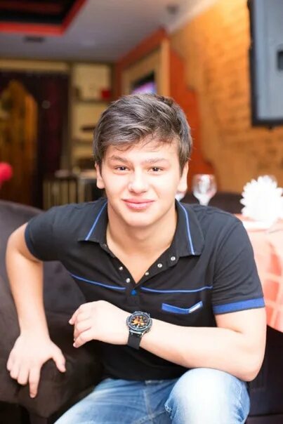 Магомед билалов певец фото Фотографии со страницы сообщества "Магомед Билалов Official Page" - Фотография 2