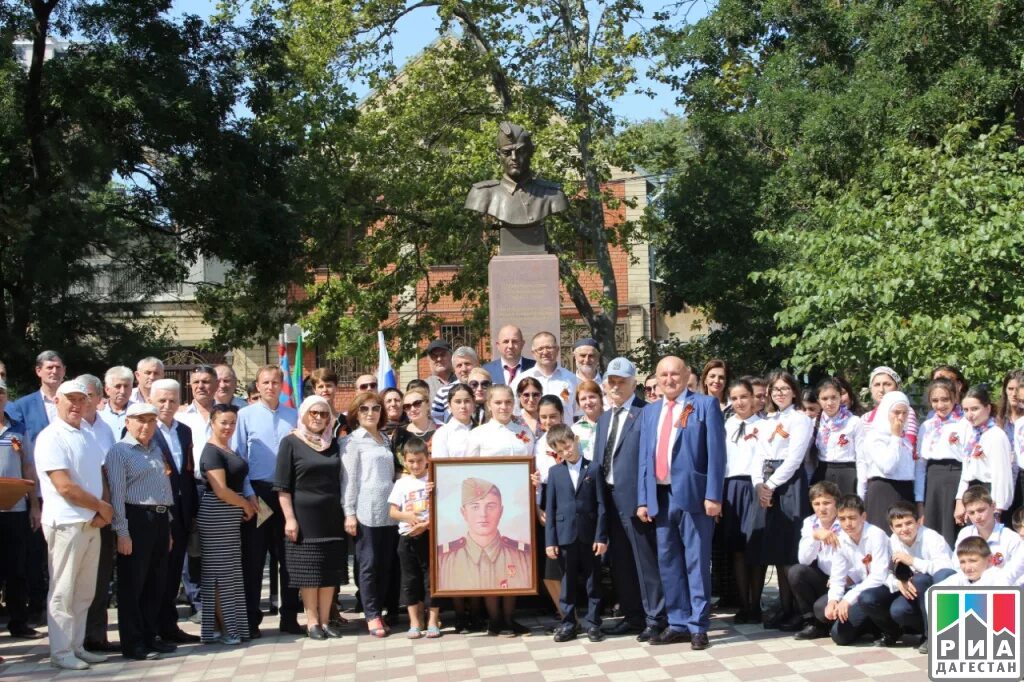 Магомедзагид абдулманапов герой советского союза фото 95 лет со дня рождения Героя Советского Союза Магомедзагида Абдулманапова отмети
