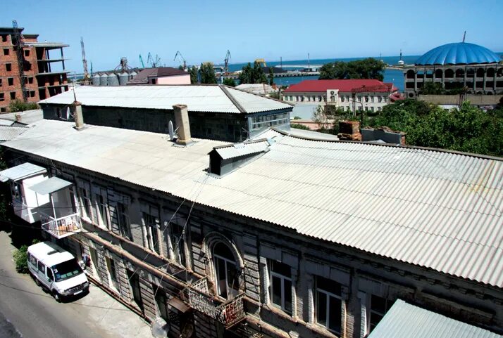 Махачкала дом корабль фото Тени Порт-Петровска Проджи