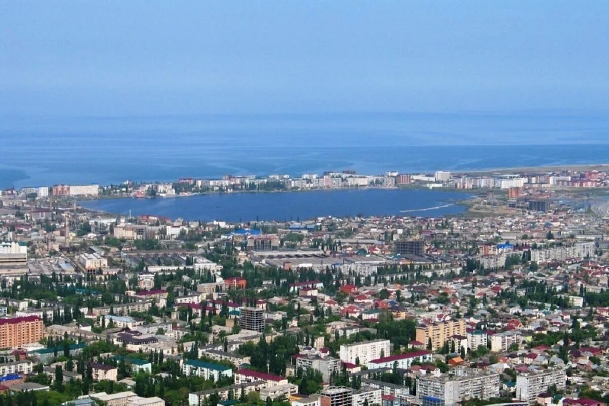 Махачкала фото города Нужны посадки. Махачкала превращается в бетонную пустошь АиФ Дагестан