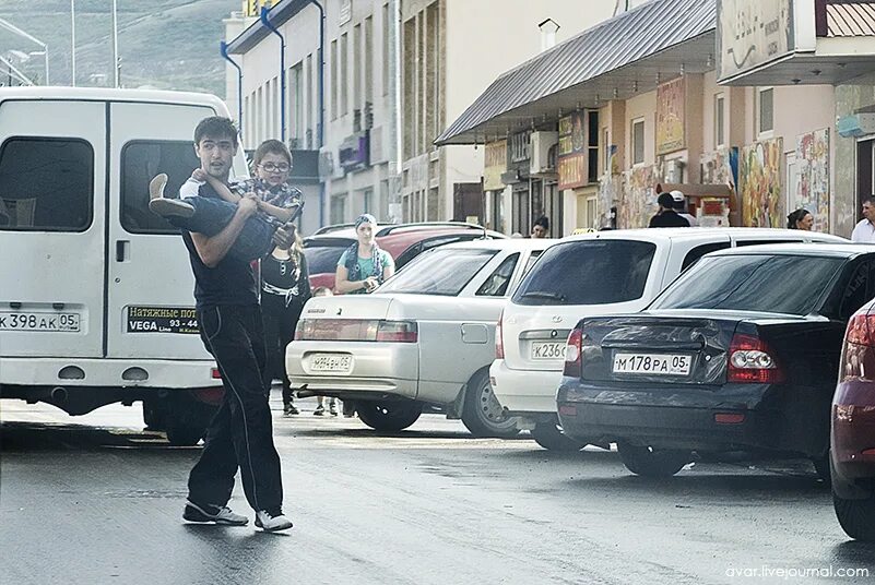 Махачкала фото людей Люди столицы (Махачкала) :: BlogRider.ru